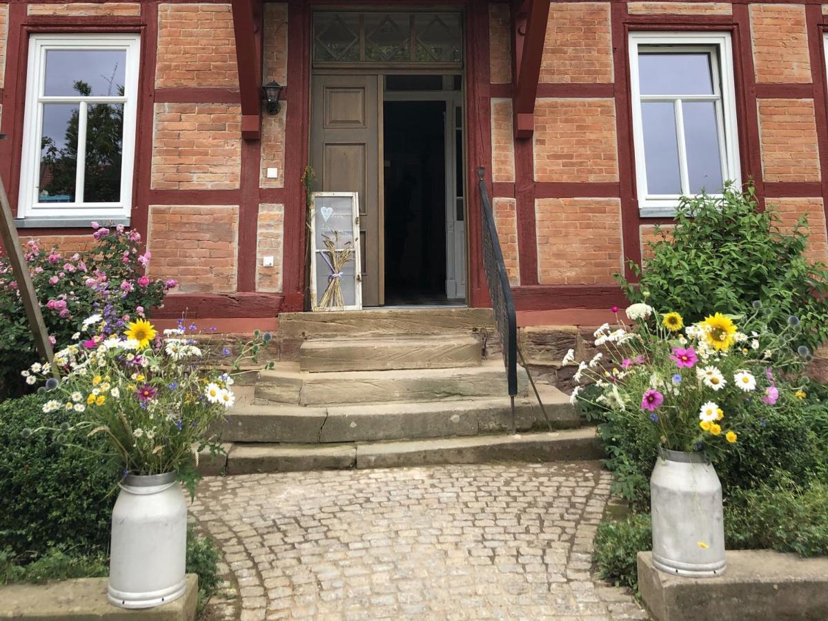 Altes Pfarrhaus Neustaedt Hotel Neustadt  Ngoại thất bức ảnh