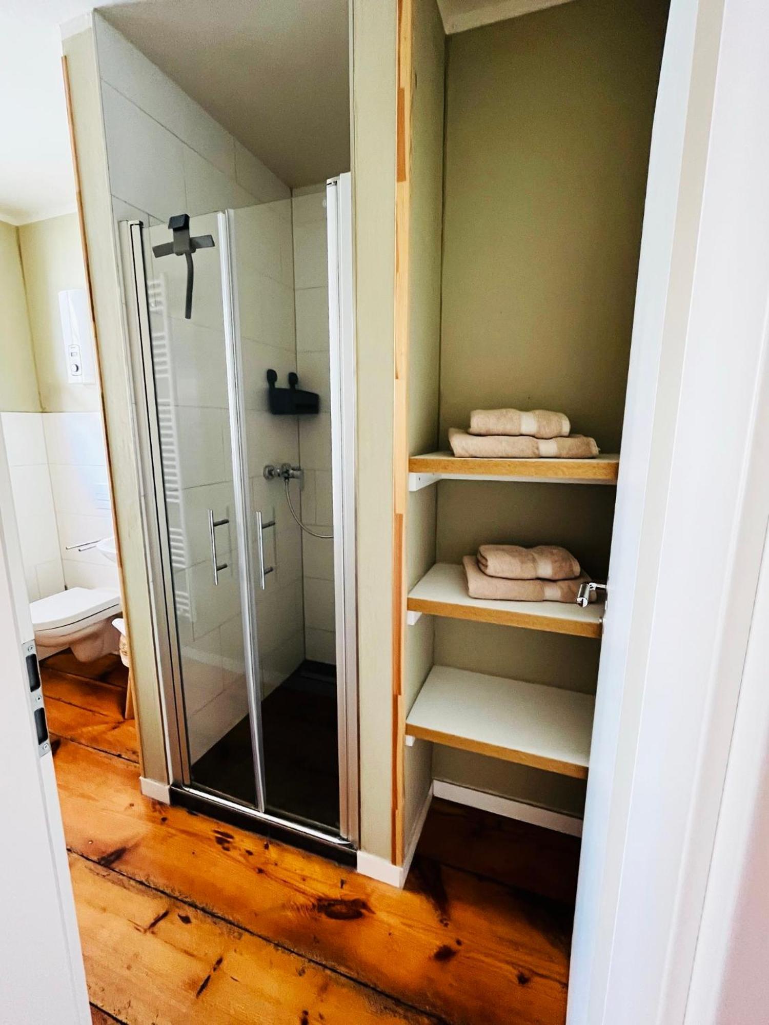 Altes Pfarrhaus Neustaedt Hotel Neustadt  Ngoại thất bức ảnh